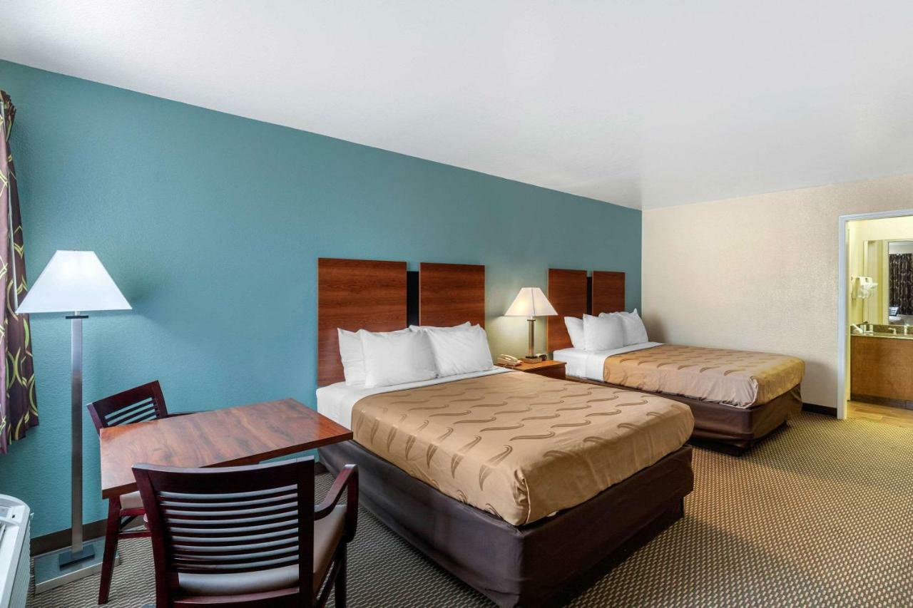 Baymont By Wyndham Willow Park Exterior photo