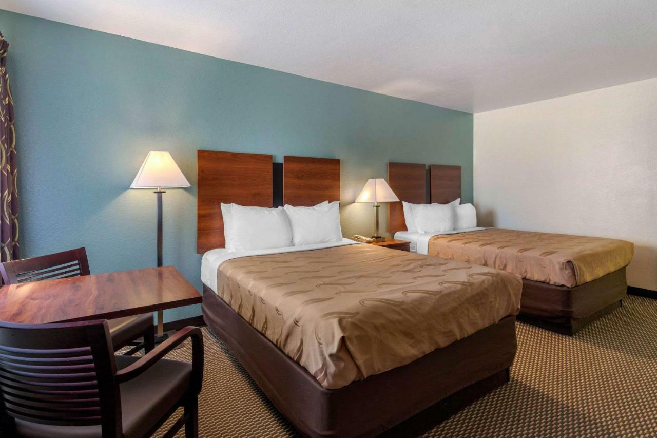 Baymont By Wyndham Willow Park Exterior photo